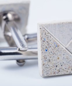 Gyönyörű világos mandzsettagombok