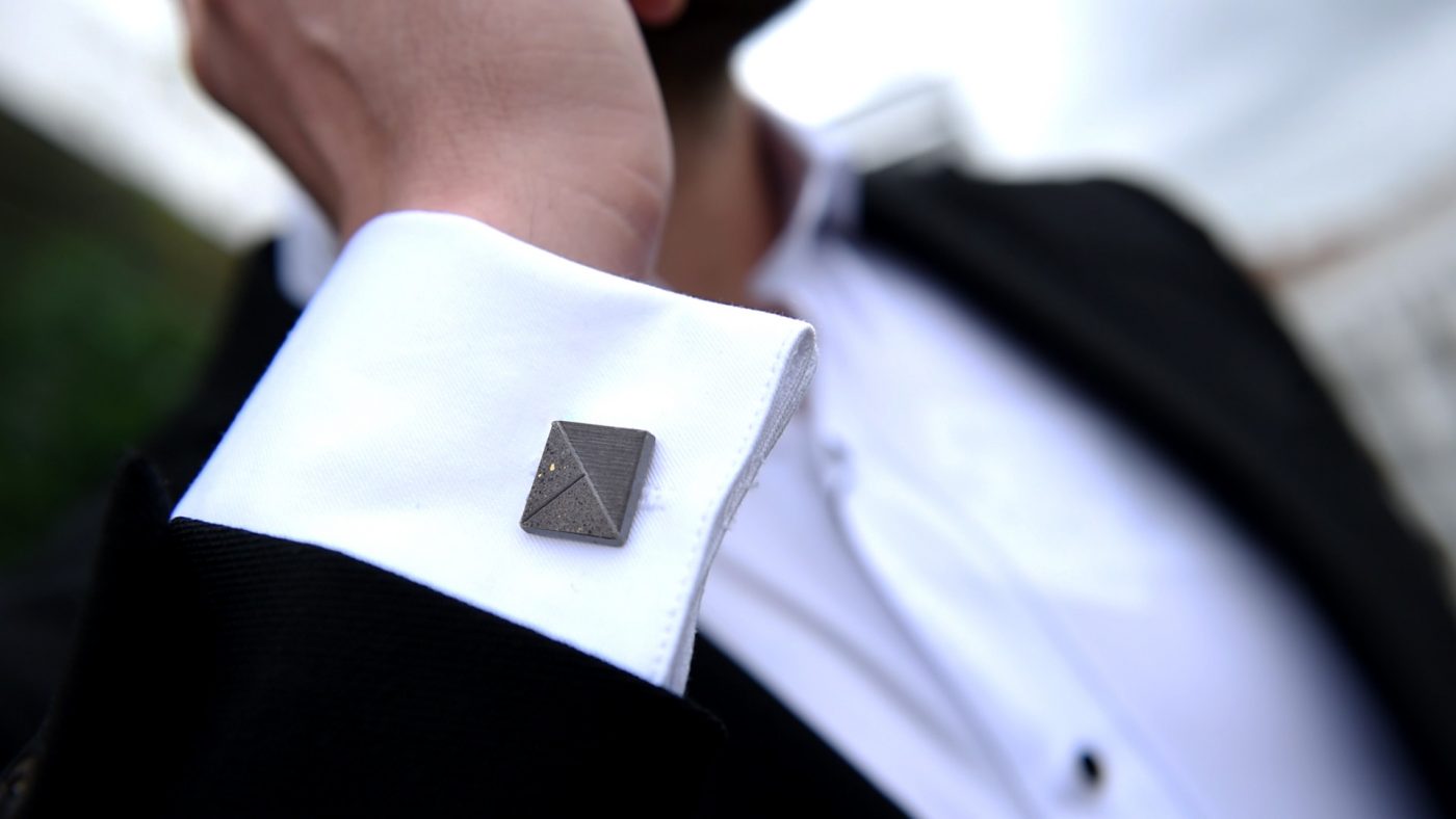 Concrete Cufflink dark-yellow