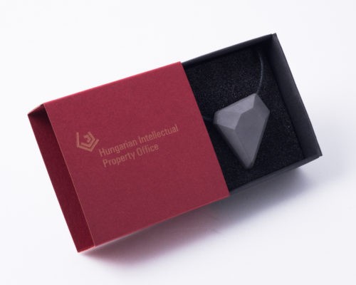 custom made corporate gift for institutions