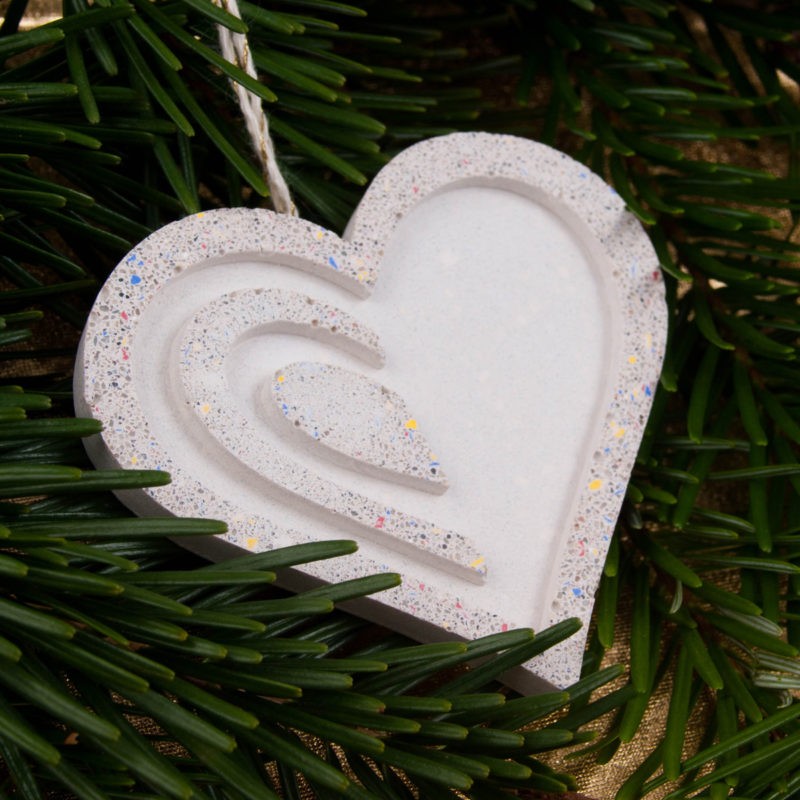 Concrete heart - Christmas tree design decoration item