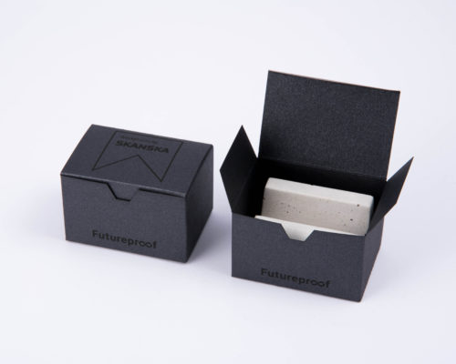 Customized packaging for Skanska's business gift collection