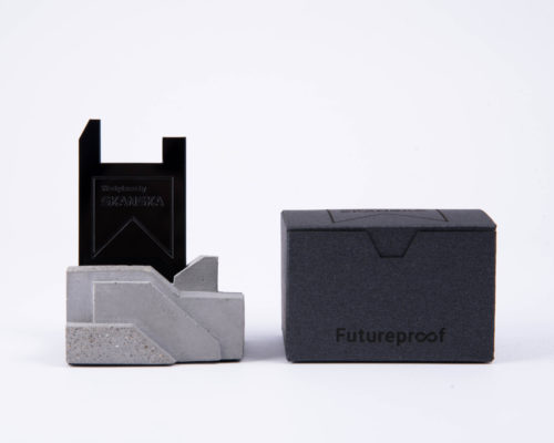 Exclusive business gift with custom made packaging