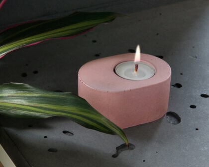Concrete design candle and tealight holder in powder pink