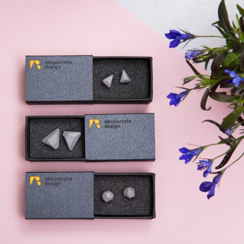 concrete design earrings giftbox