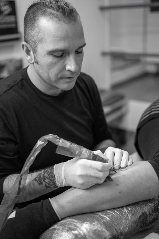 odor viktor artist tattoo