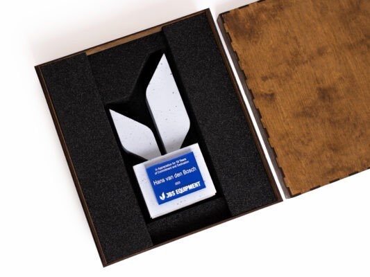 custom award with giftbox